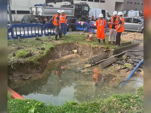 Des habitants de Chelles réveillés par un geyser en pleine nuit