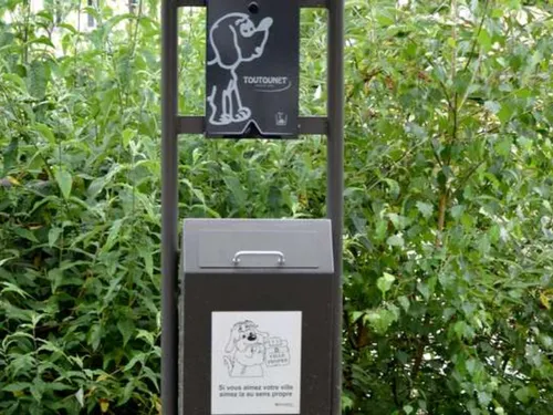 La consommation de sacs à crottes explose à Pont-Sainte-Maxence