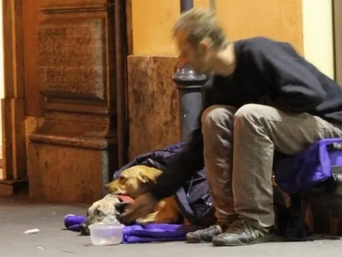 Le nouveau plan de lutte contre la pauvreté du gouvernement jugé...