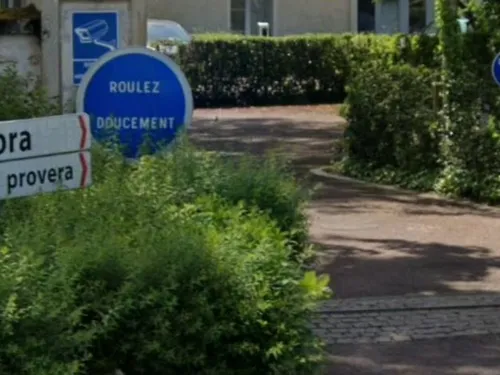 Le siège de Cora, à Croissy-Beaubourg, menacé de fermeture