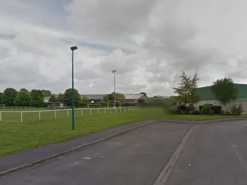 Une enquête ouverte après la découverte de tags antisémites au...