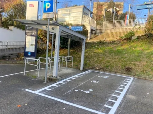 Vélos et trottinettes électriques partent à la conquête de Grand...