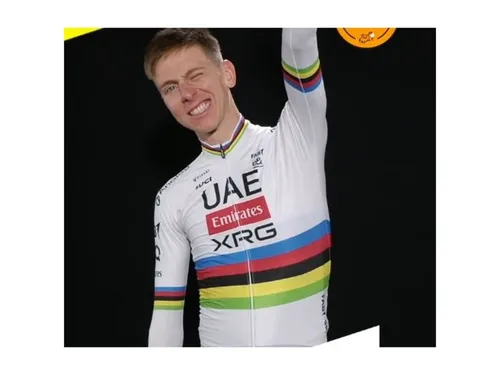 Tadej Pogacar s’impose au sprint sur la ligne d’arrivée de cette...