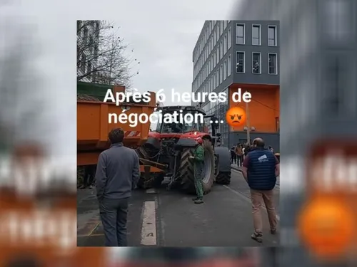 Les rues d'Amiens envahies par les tracteurs ce mercredi