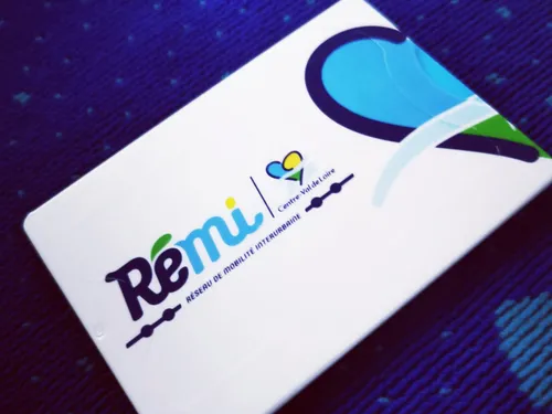 La Région Centre-Val de Loire améliore la mobilité de ses jeunes...