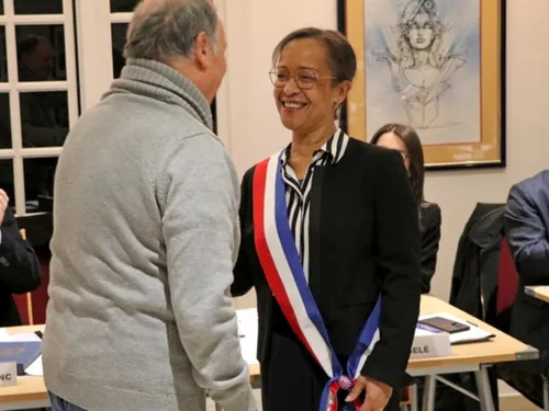 Viviane Didier succède à Bernard Corneille comme maire d'Othis