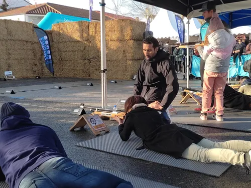 Martin Fourcade en visite en Vendée pour faire découvrir le biathlon