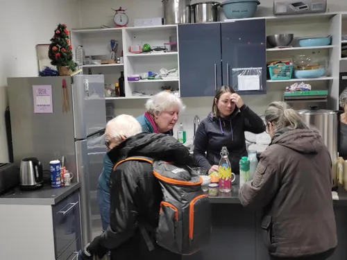 Grand Froid : rencontre avec des sans-abris, venus se réchauffer à...