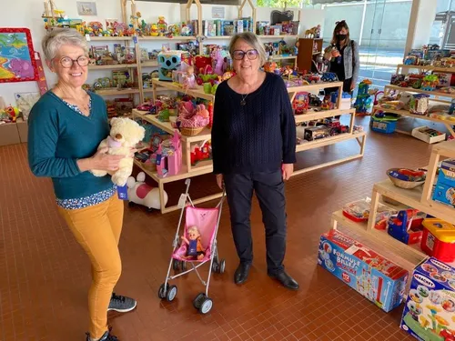 Pour les cadeaux de Noël, pensez occasion !