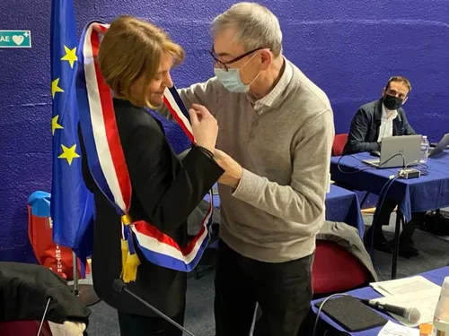 La ville de Rezé désigne une successeur à son maire disparu