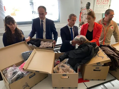 Nantes : Le tribunal offre des vêtements saisis à des associations