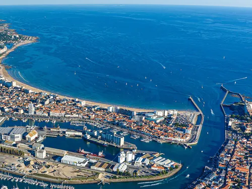 Aux Sables-d'Olonne, la surtaxe des résidences secondaire reportée