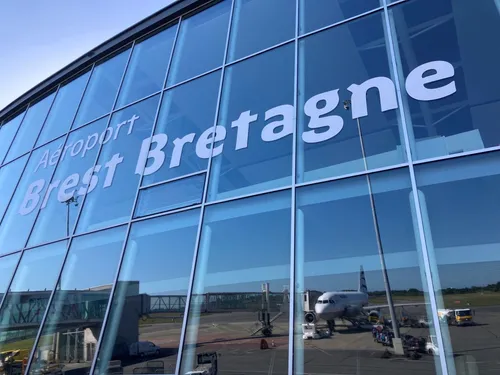A l'aéroport de Brest, la reprise du trafic ne se fera pas avant...