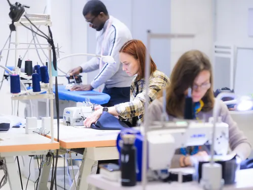 Deux ans de guerre en Ukraine : témoignage de réfugiées insérées à...