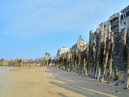 Guerre en Ukraine. Un bateau russe immobilisé à Saint-Malo......