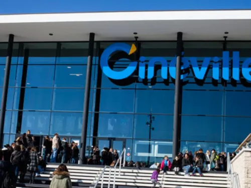 Les cinémas rouvrent leurs salles obscures