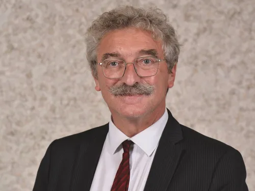 Loi Immigration censurée : réaction du président d'Ille-et-Vilaine,...