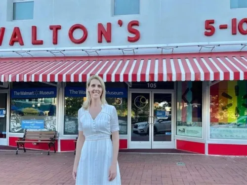 Bretons  de l'Etranger : Claire dans le Landerneau US de la grande...