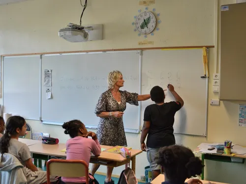 Jour de rentrée : les parents peuvent-ils arriver en retard au...