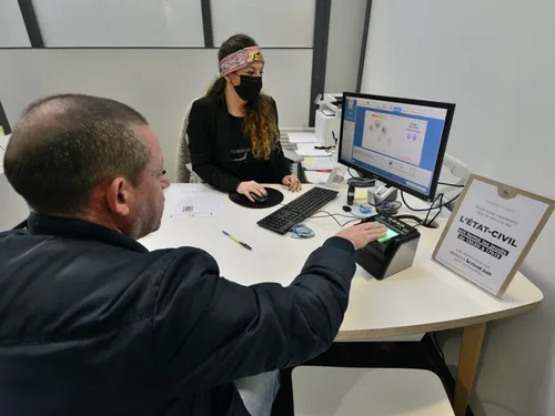 Refaire ses papiers d'identité, c'est toujours la galère à Lorient !