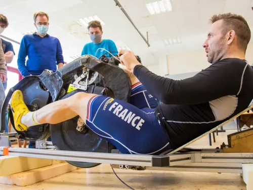 Tentative de record. Le Mayennais François Pervis a frôlé la...