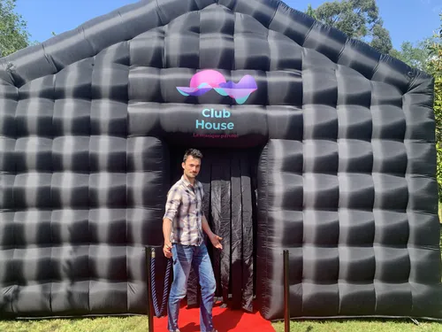 Lorient. Une boîte de nuit gonflable pour les particuliers