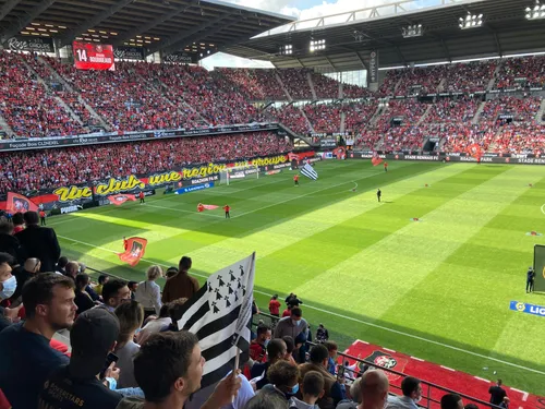 Rennes relancé dans la course à l'Europe et Lorient maintenu !