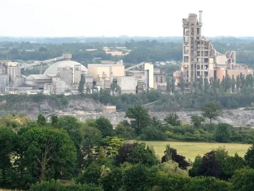 En Mayenne, la cimenterie Lafarge va capturer et stocker son CO2
