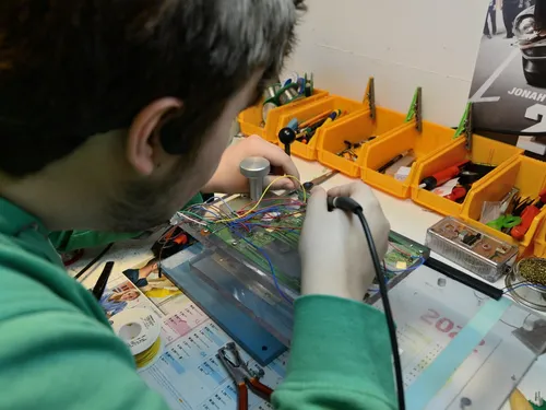 Eyes3Shut : les lunettes bretonnes en 3D nous en mettent plein la...