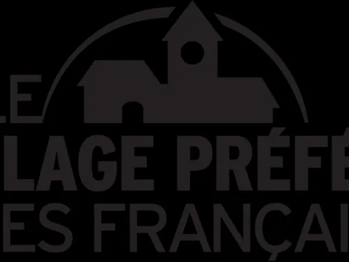 Village préféré des Français avec Quintin et l'île d'Yeu