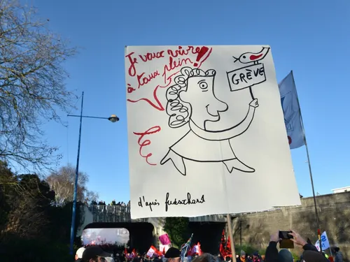 Retraites : après la mobilisation du 1er mai, à quoi doit-on...