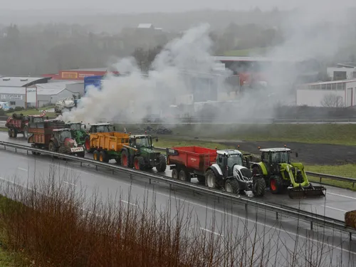 Bretagne. Le métier d'agriculteur : "petit on en rêve, grand on en...
