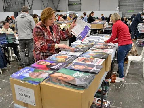 Présidentielle. La mise sous pli sera achevée mercredi soir, en...