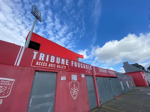 Football. Tous fous du Stade Brestois, 2ème de Ligue 1 !