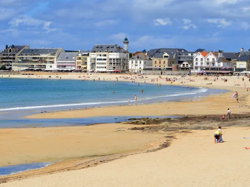 Cluster en colo : départ aujourd'hui des enfants testés positifs au...