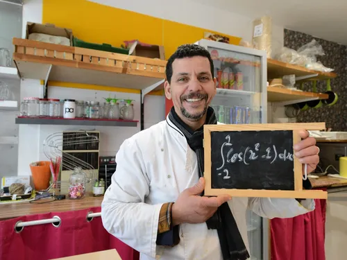 Saint-Brieuc. Un restaurateur propose des équations mathématiques à...