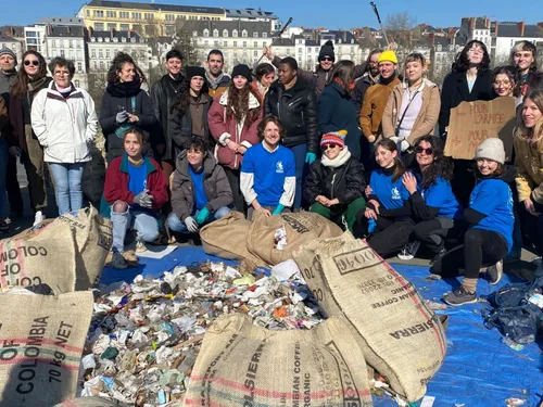 Nantes : Pomme a participé à un ramassage de déchets