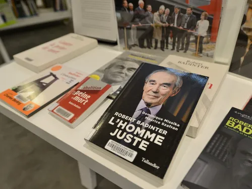 Hommage à Robert Badinder : "à Clohars, vous resterez dans le...