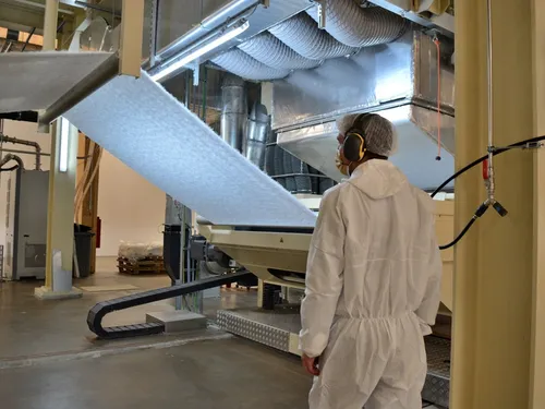 Klap, l'usine de masques de Ploufragan se maintient, et se...