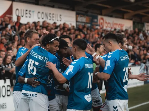 Football. L'US Concarneau sera en Ligue 2 ce soir, si ...