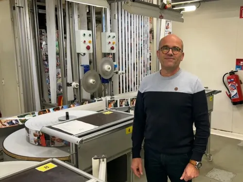 Vern-sur-Seiche : l'imprimerie Cewe tourne à plein régime pour Noël !