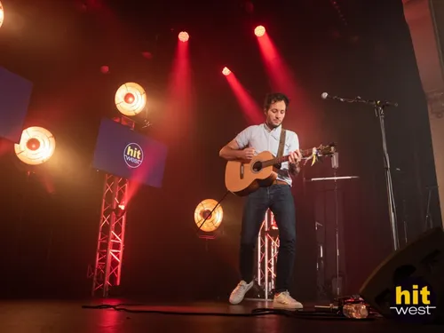 Musique : Vianney sort son album "A 2 à 3" aujourd'hui !