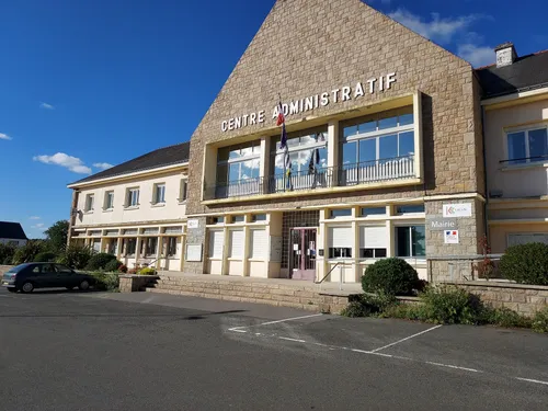 Callac : double manifestation au sujet de l'accueil d'un centre de...