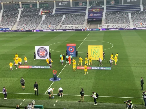 Le FC Nantes fait un petit pas vers le maintien