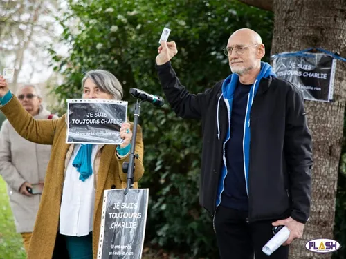 200 personnes en hommage à Charlie Hebdo à Limoges
