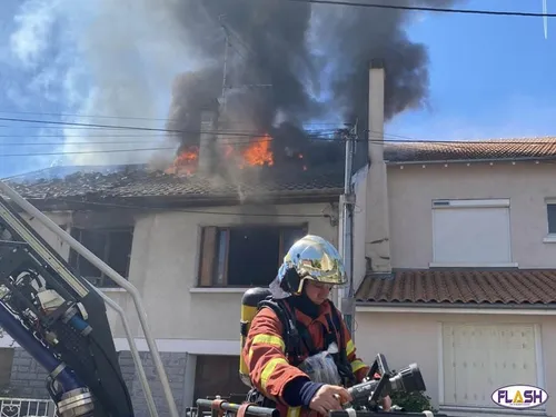 Un incendie détruit une maison à Limoges