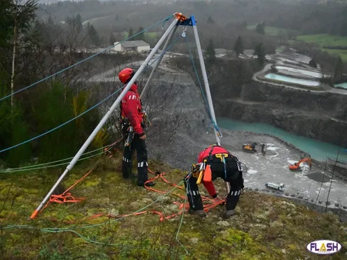 Haute-Vienne : une jeune chienne sauvée par les pompiers 