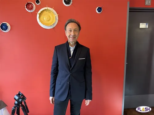 Émission spéciale avec Stéphane Bern sur la reconstruction de la...