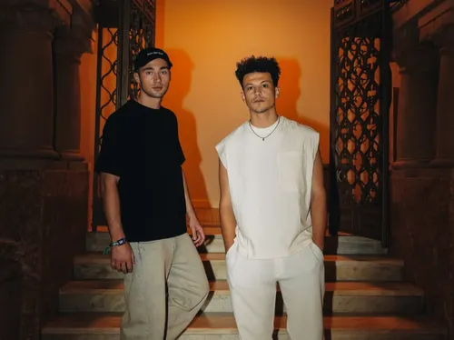 Avalan Rokston dévoile le captivant Something To Believe In