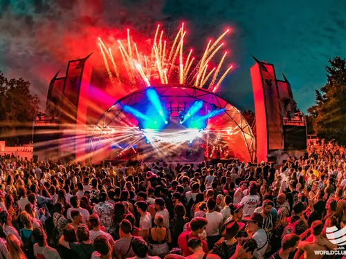 Gagne 2 places pour World Club Dome - Moon Edition en Allemagne